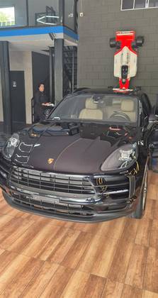 PORSCHE MACAN 2.0 16V GASOLINA 4P AUTOMÁTICO PORSCHE MACAN 2.0 16V GASOLINA 4P AUTOMÁTICO
